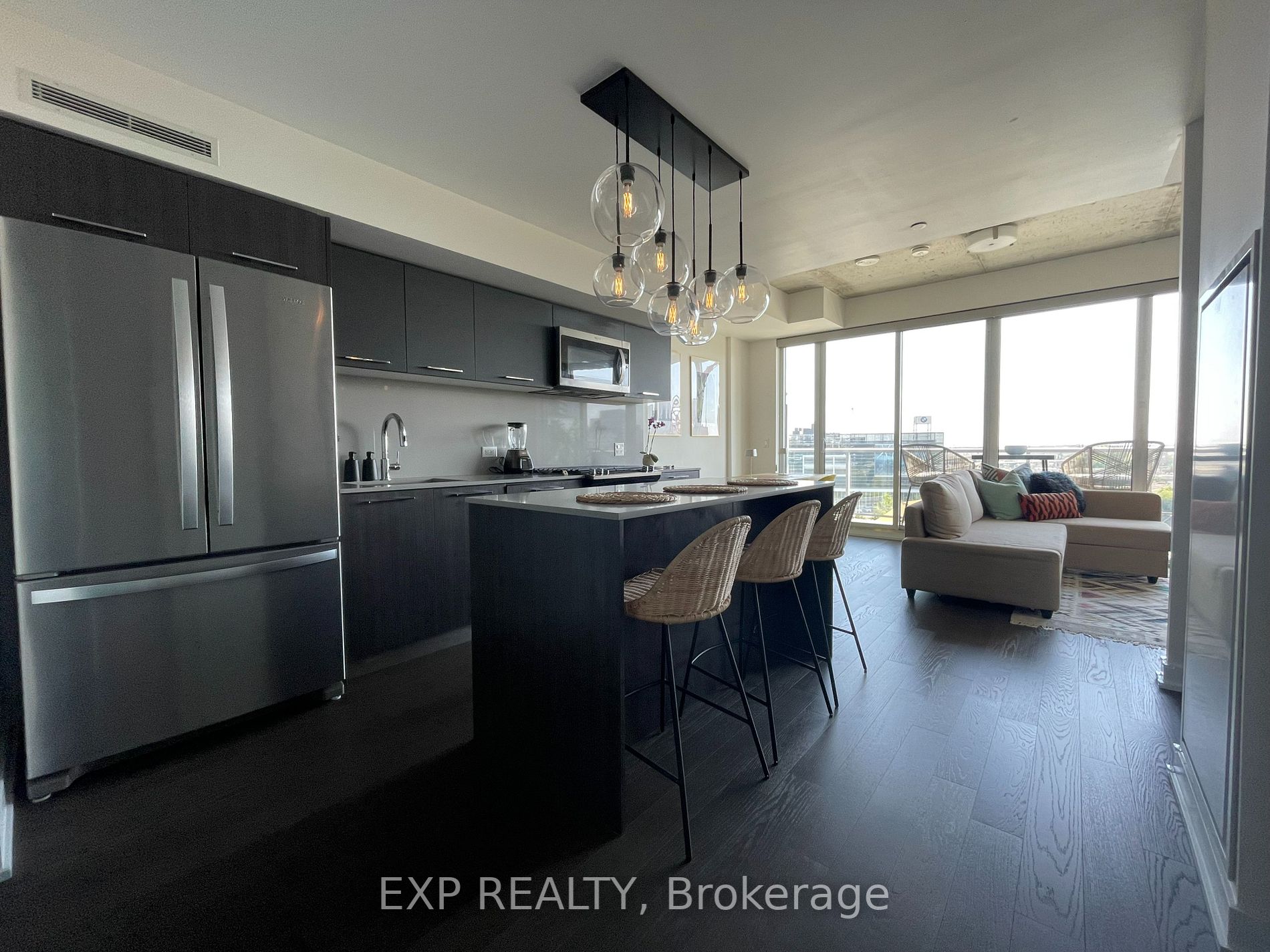 15 Baseball Place Pl W, #712