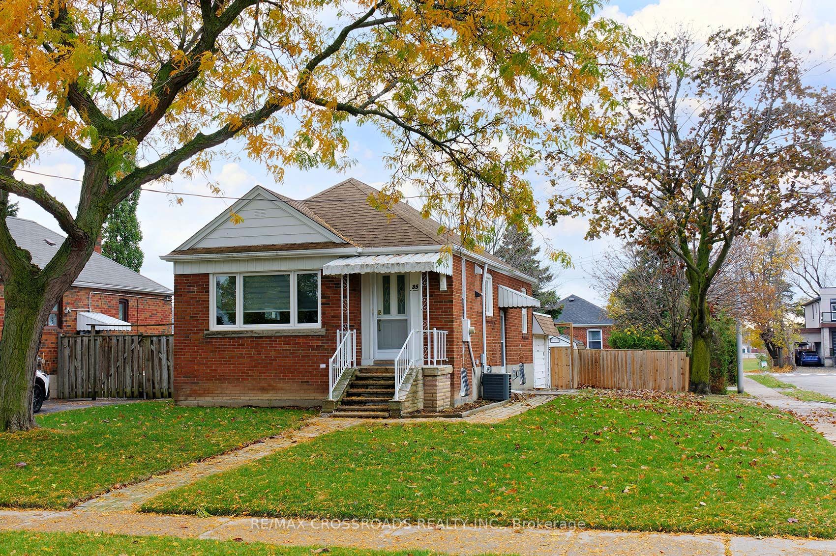 35 Princemere Cres