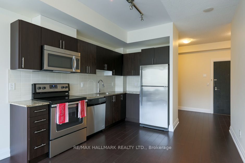 3520 Danforth Ave, #220