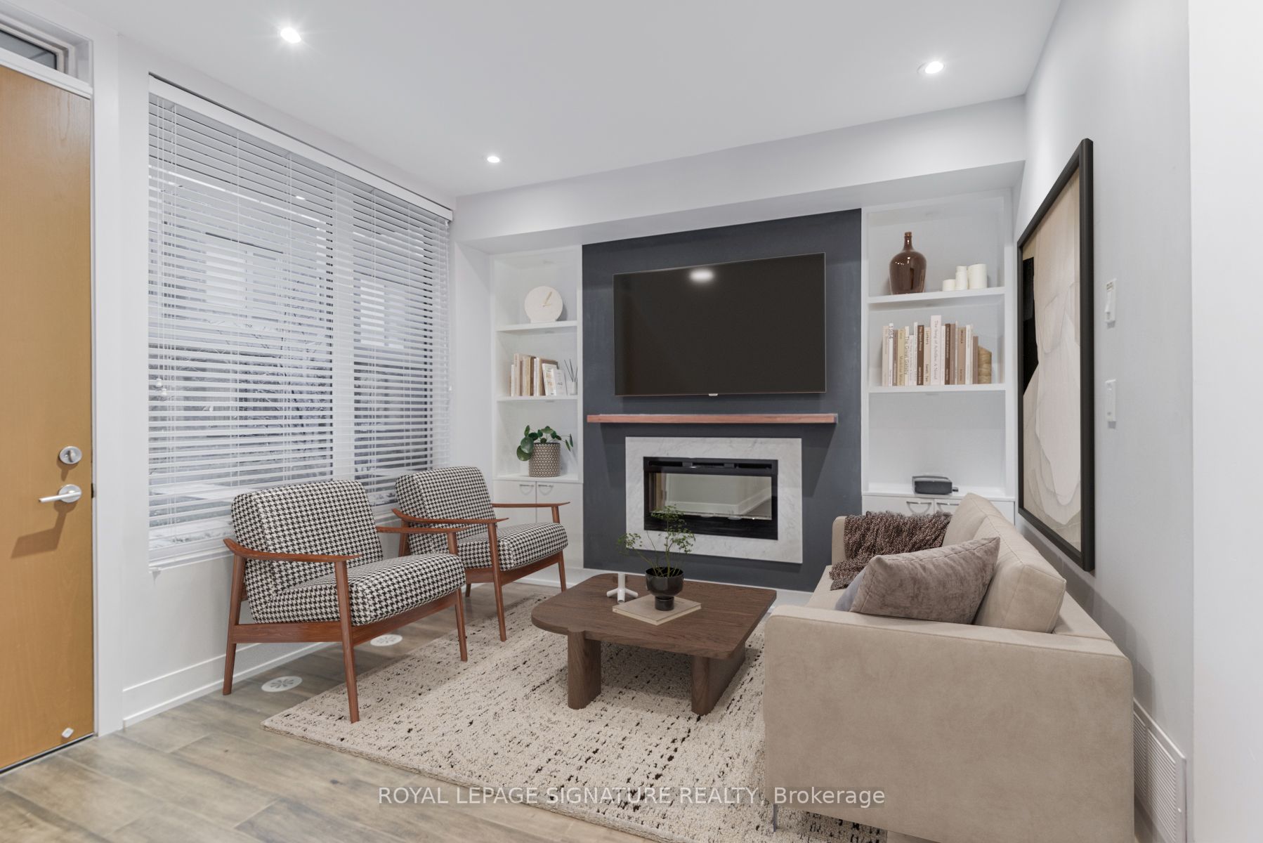 46 Curzon St, #315