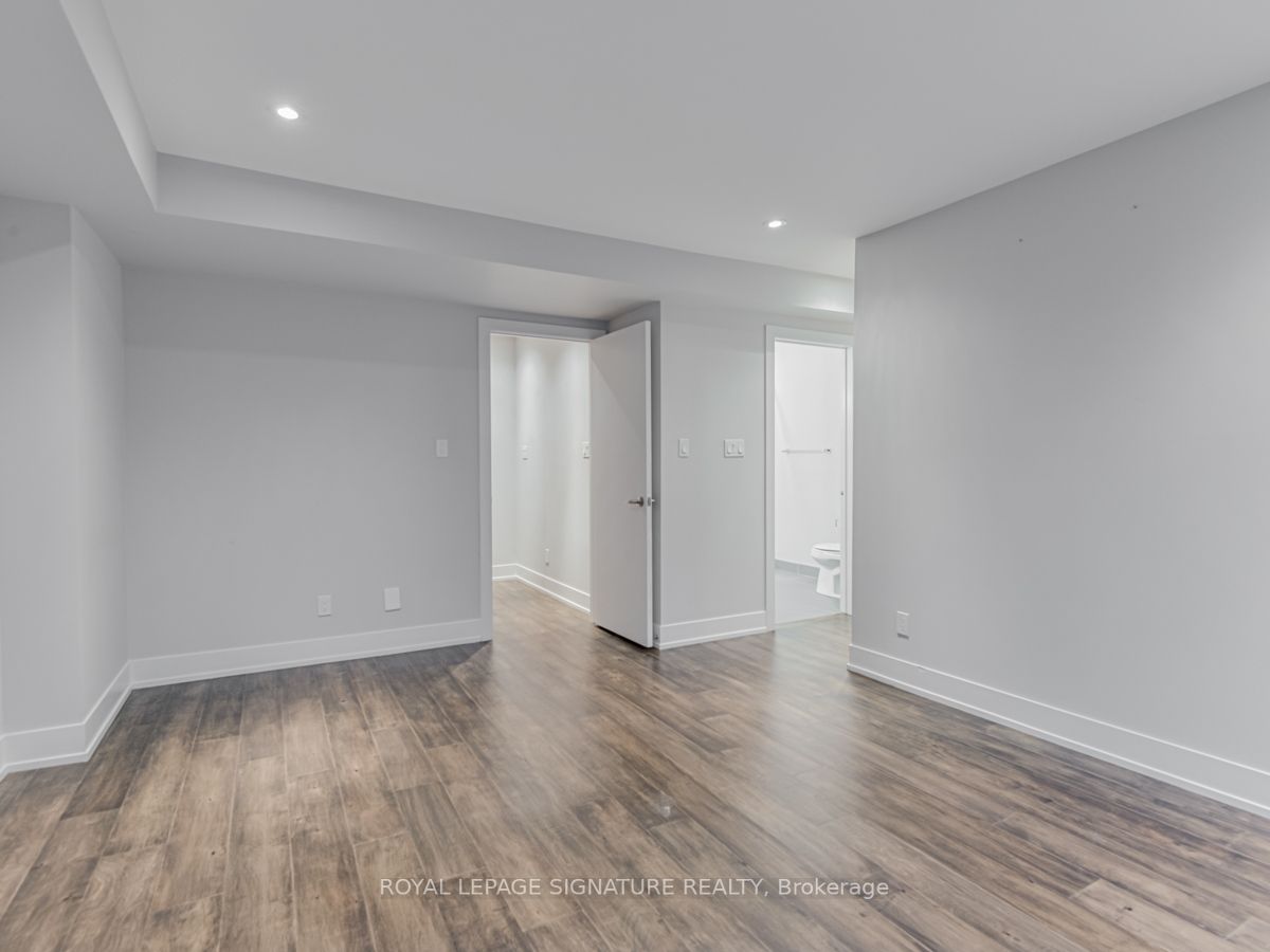 46 Curzon St, #315