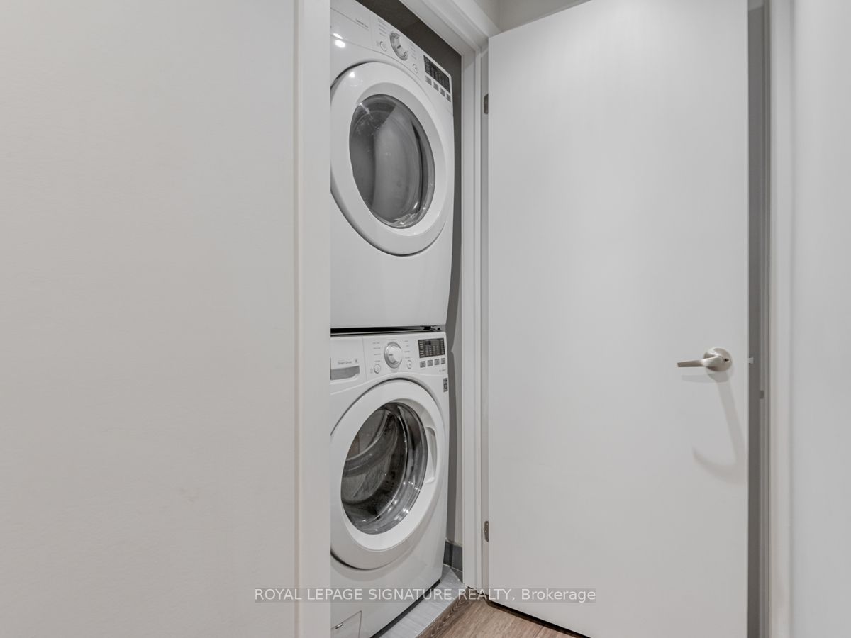 46 Curzon St, #315