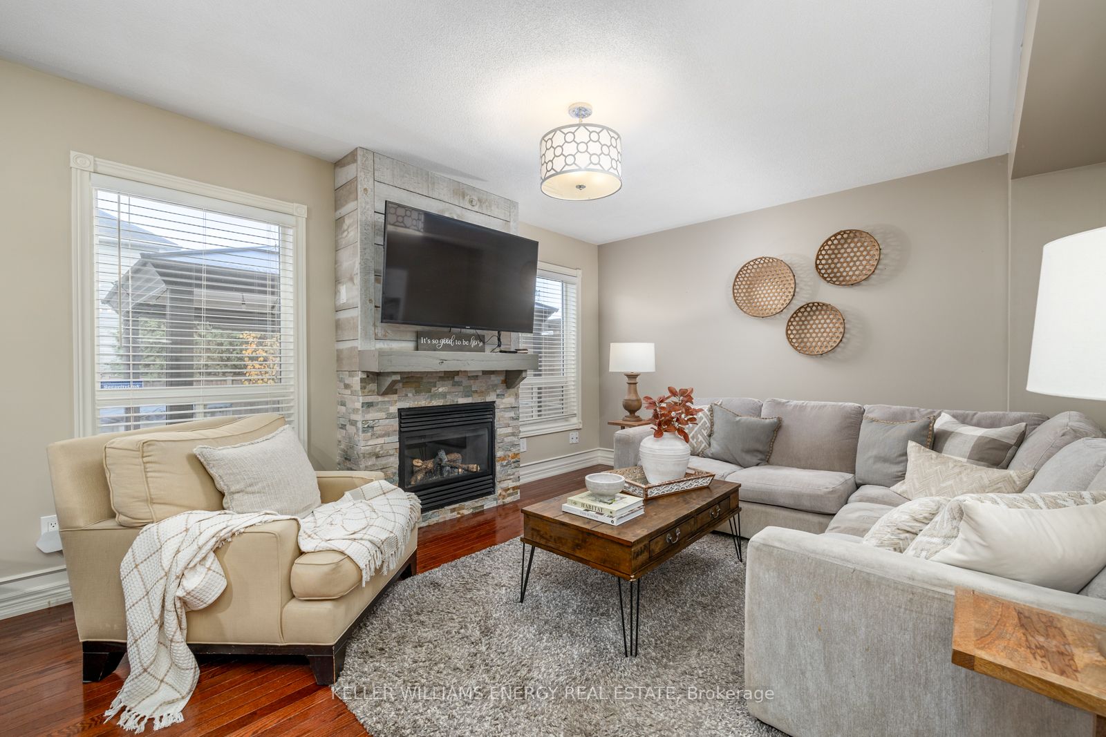 4 Whitmore Crt