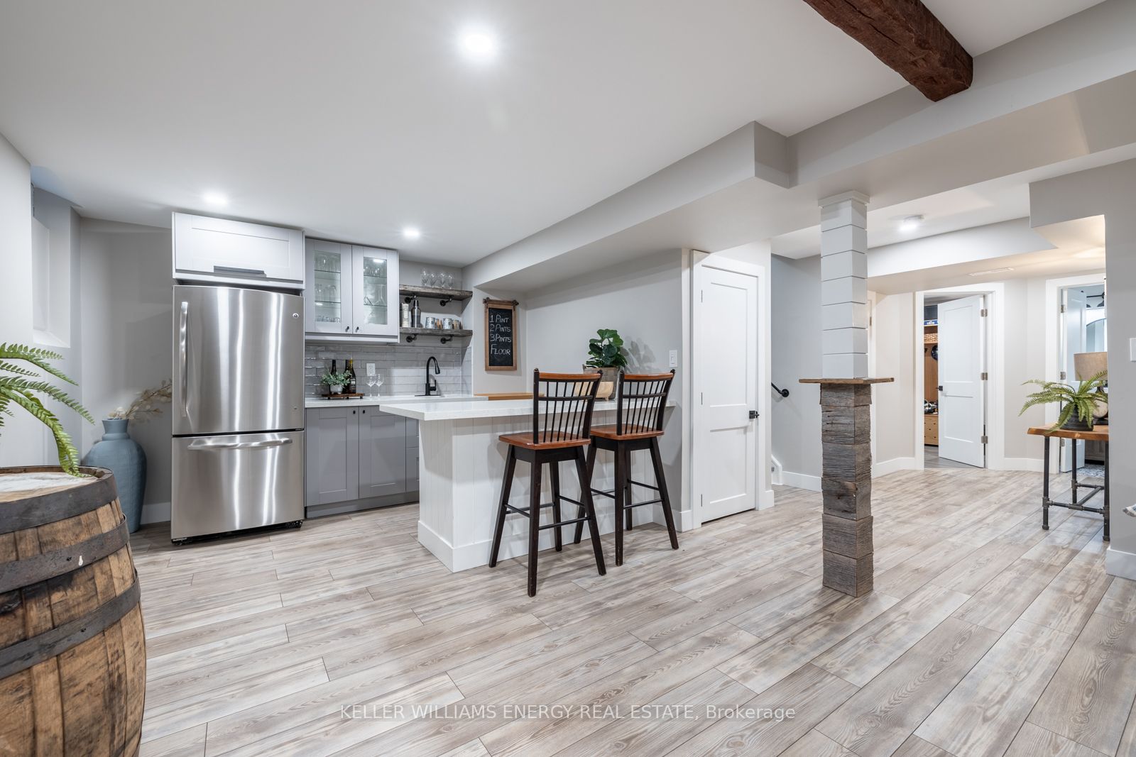 4 Whitmore Crt