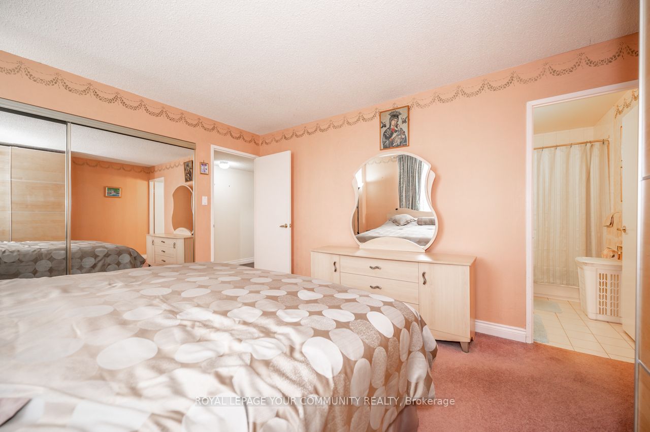 1665 Victoria Park Ave, #1106