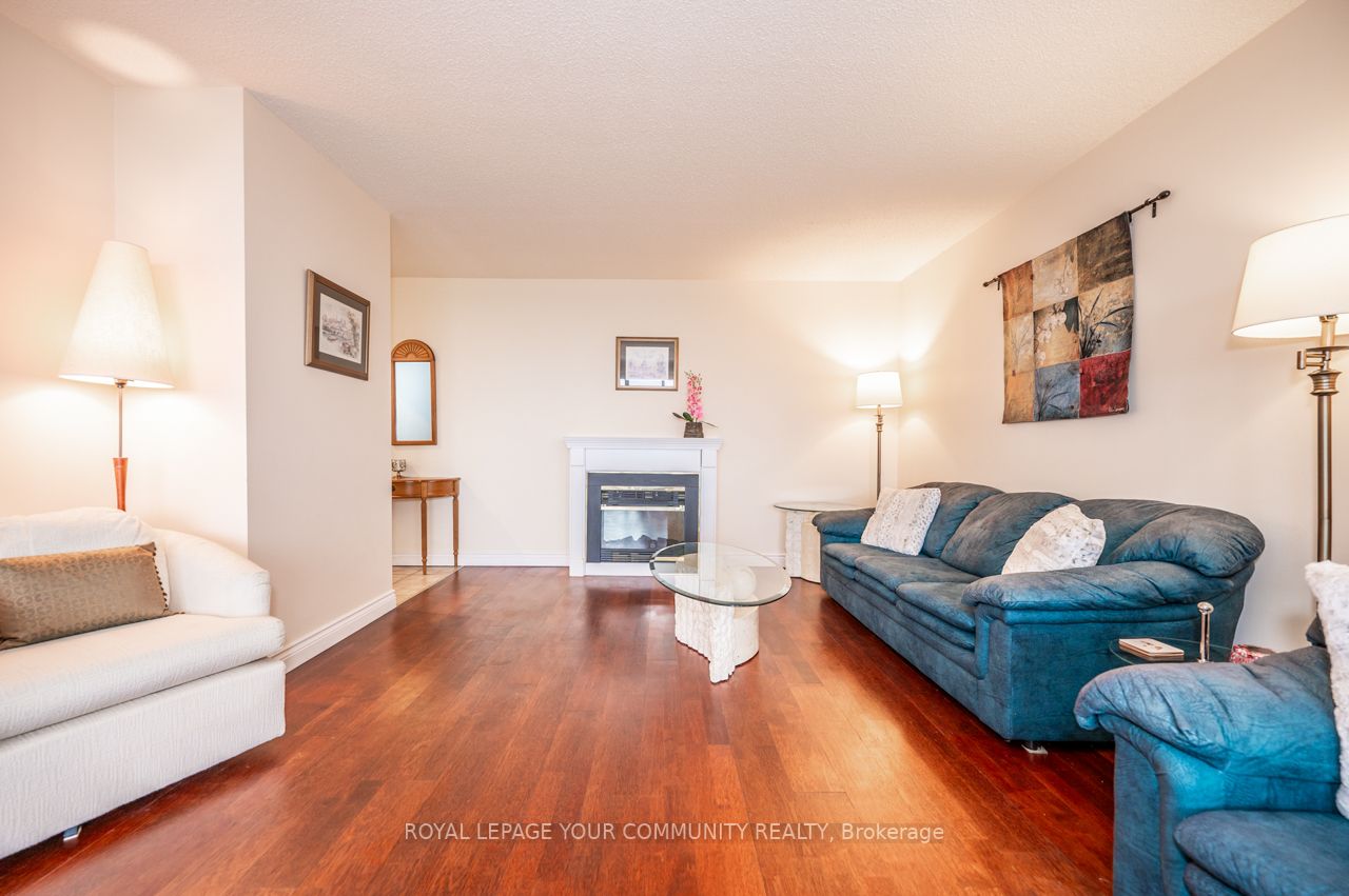 1665 Victoria Park Ave, #1106