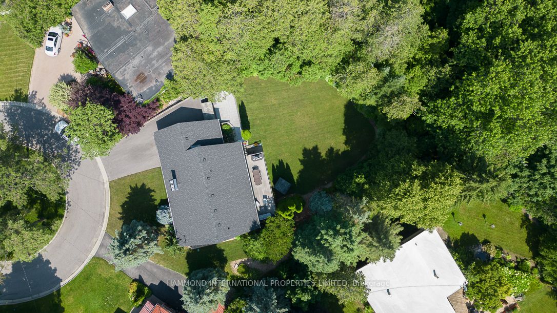 167 Heather Crt