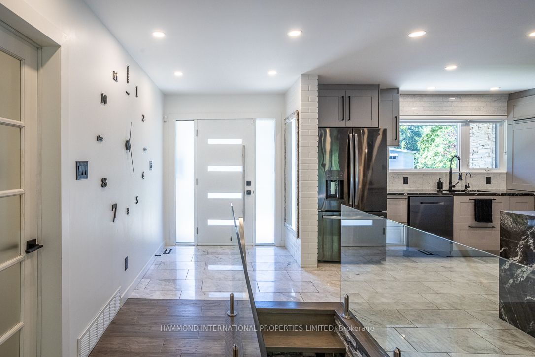 167 Heather Crt