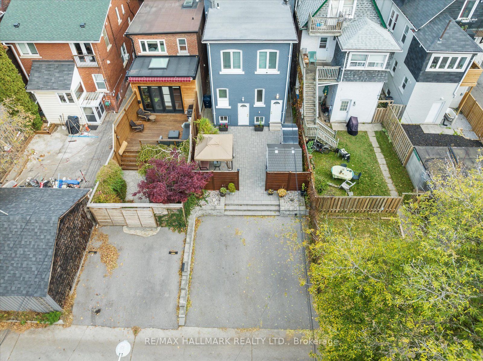 214 Woodbine Ave