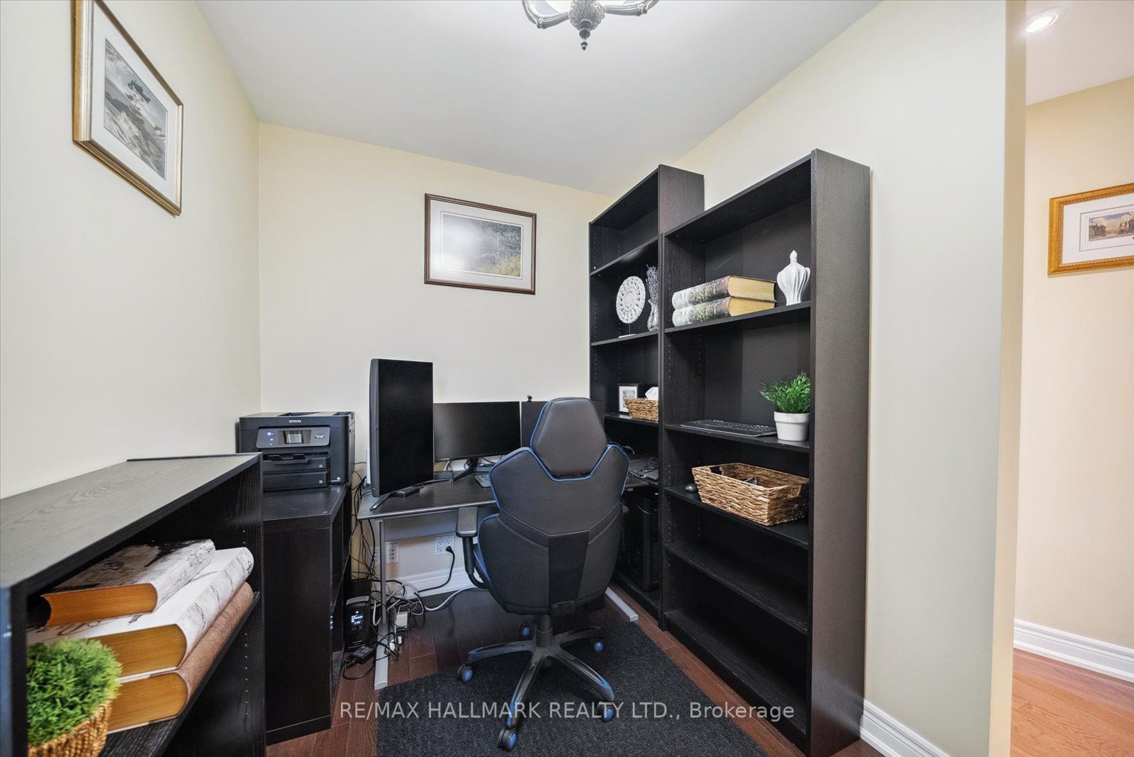 214 Woodbine Ave