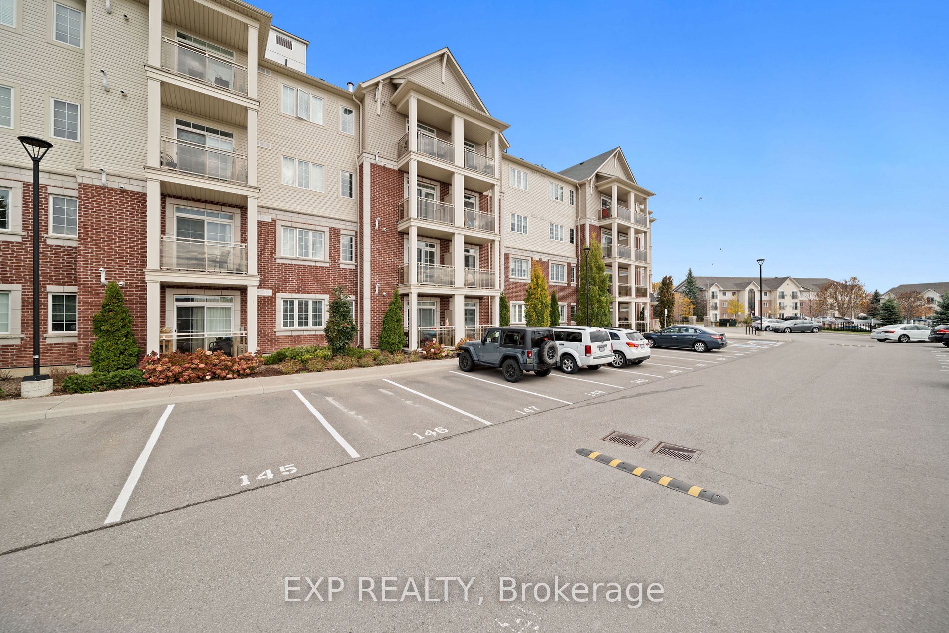 84 Aspen Springs Dr, #315