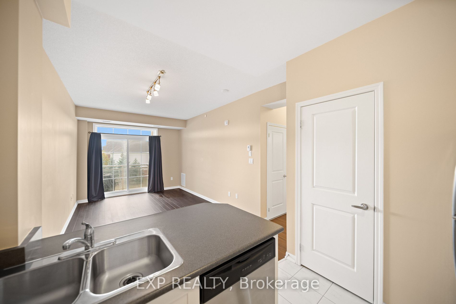 84 Aspen Springs Dr, #315