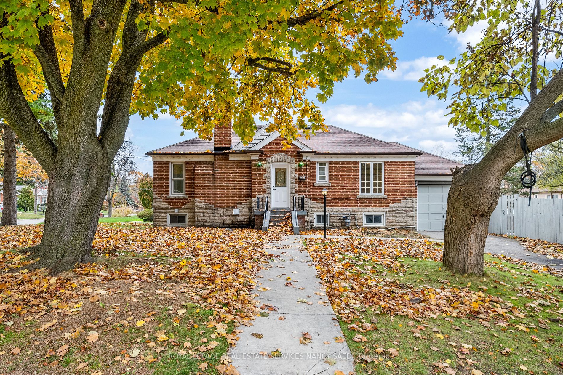 3 Bluewater Ave W