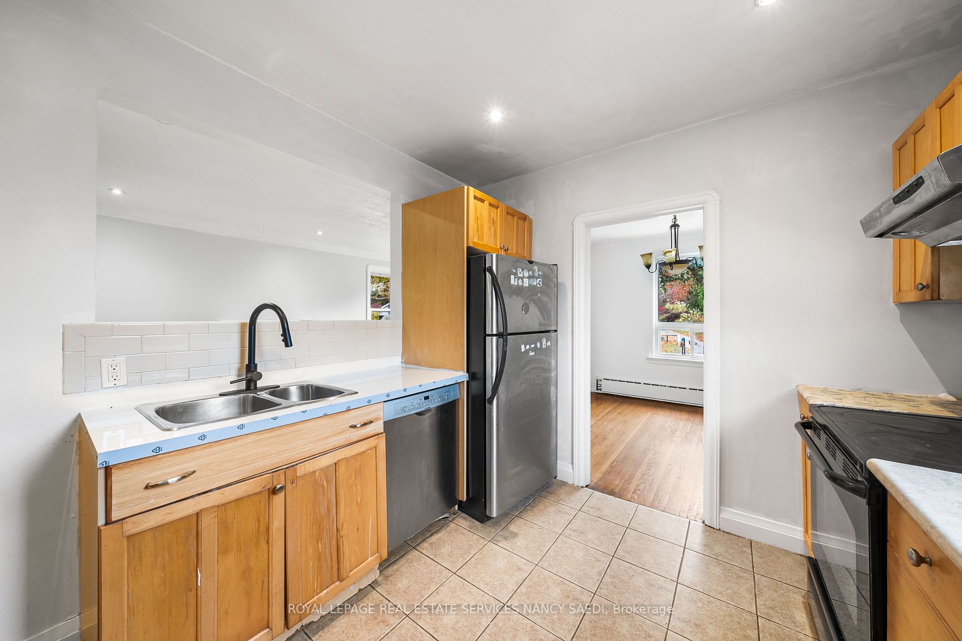 3 Bluewater Ave W
