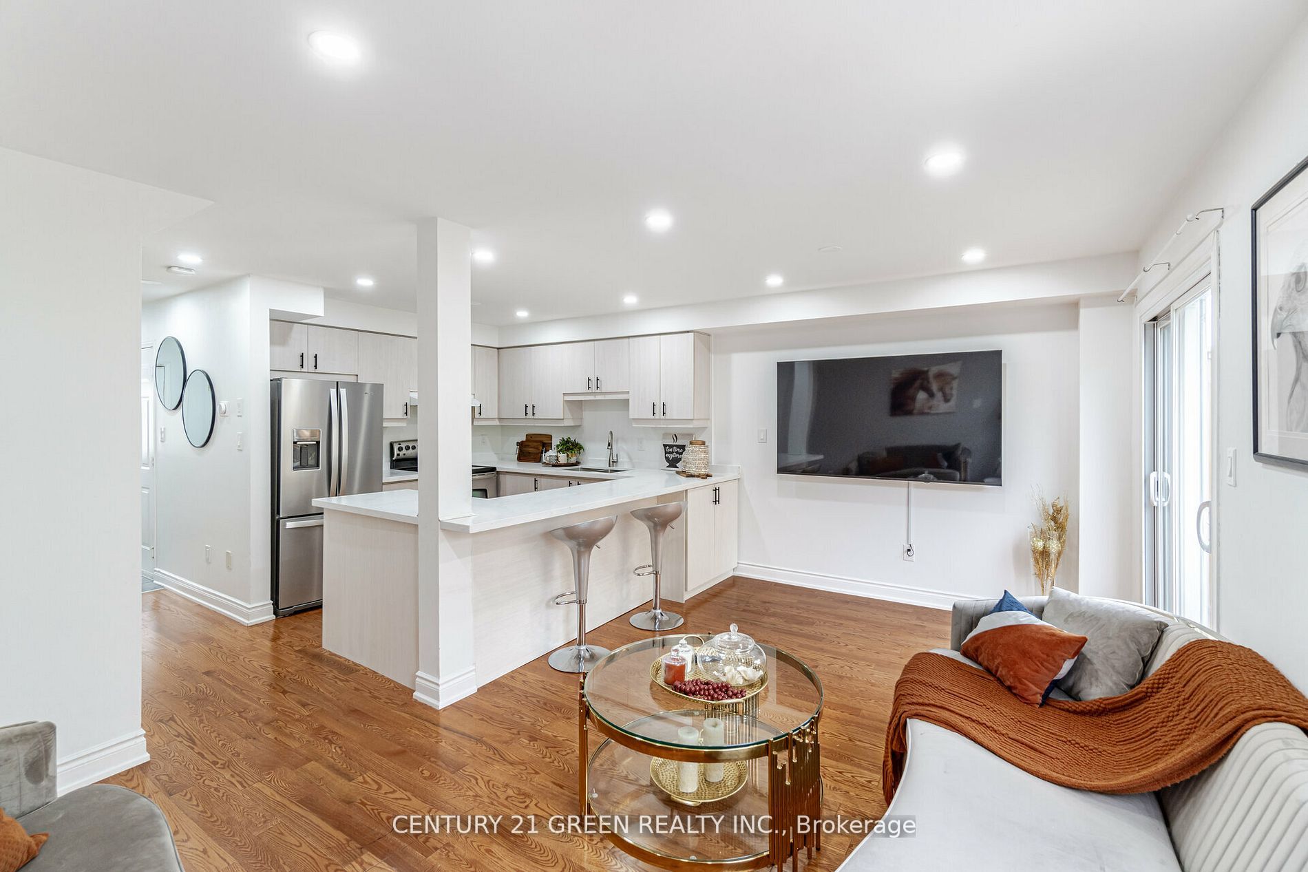 1610 Autumn Cres