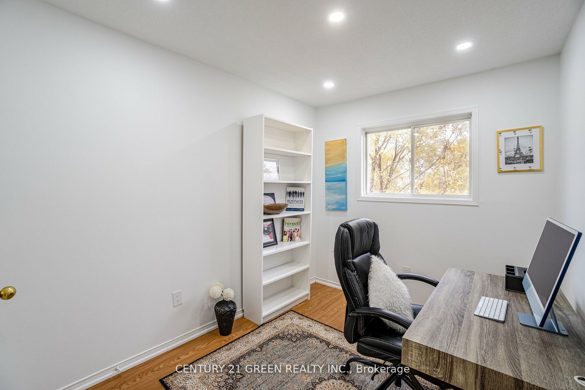 1610 Autumn Cres