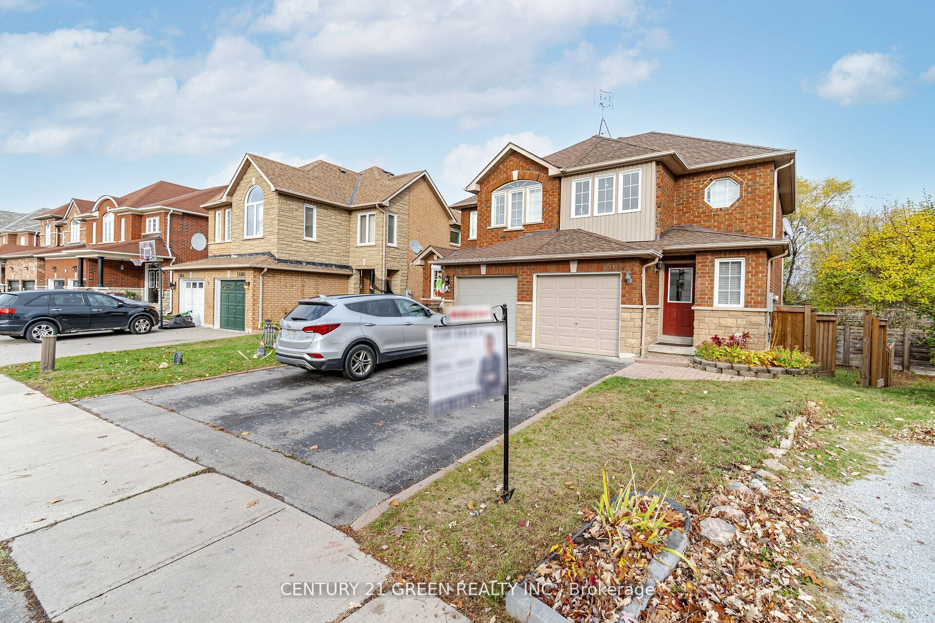1610 Autumn Cres