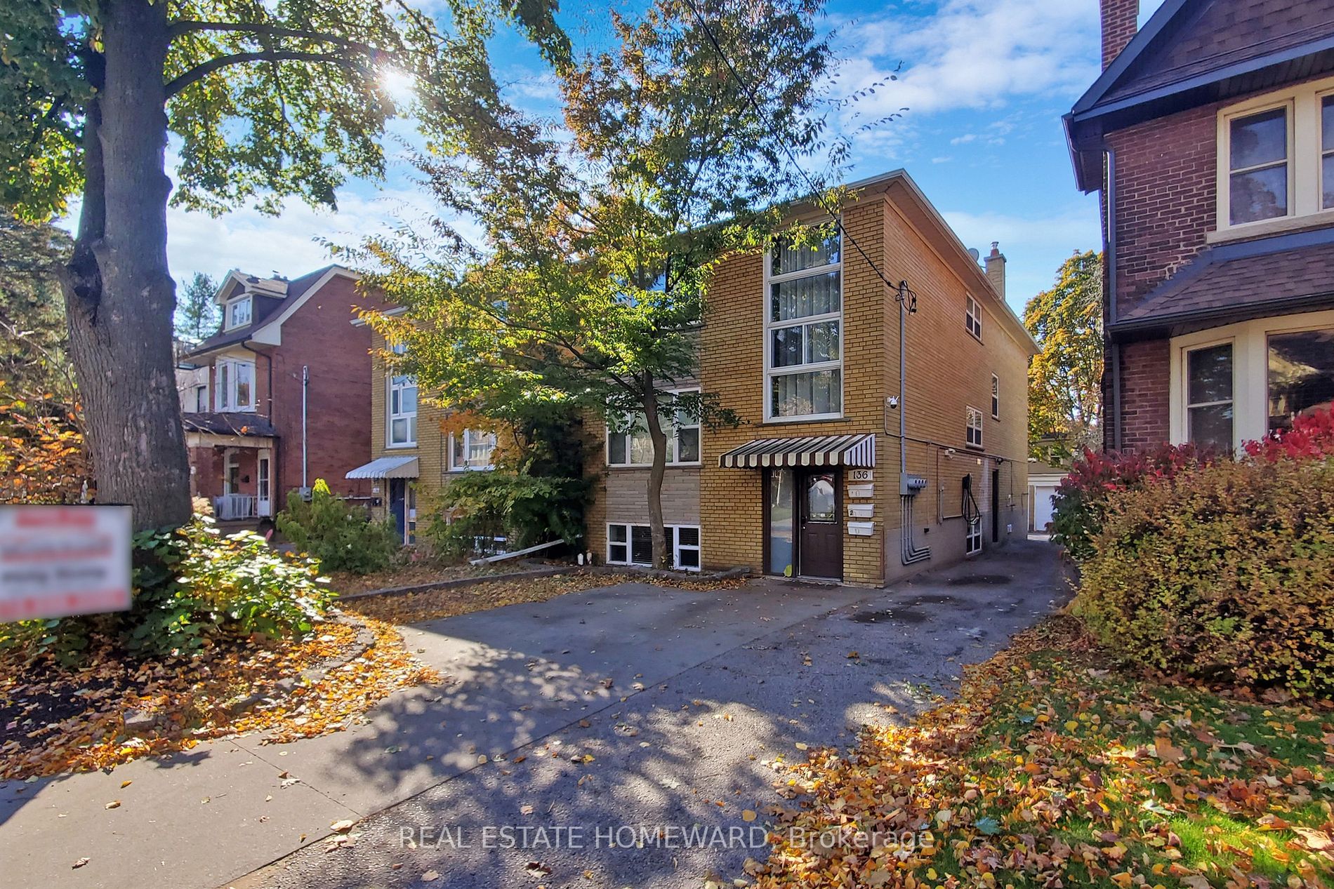 136 Scarborough Rd