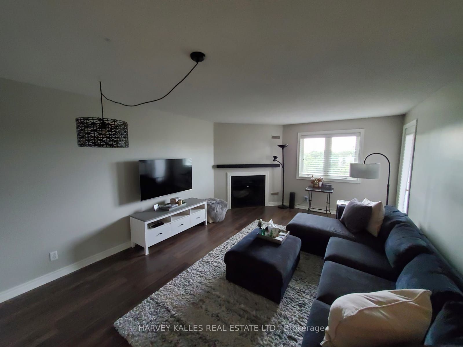 189 Lake Driveway Dr W, #402