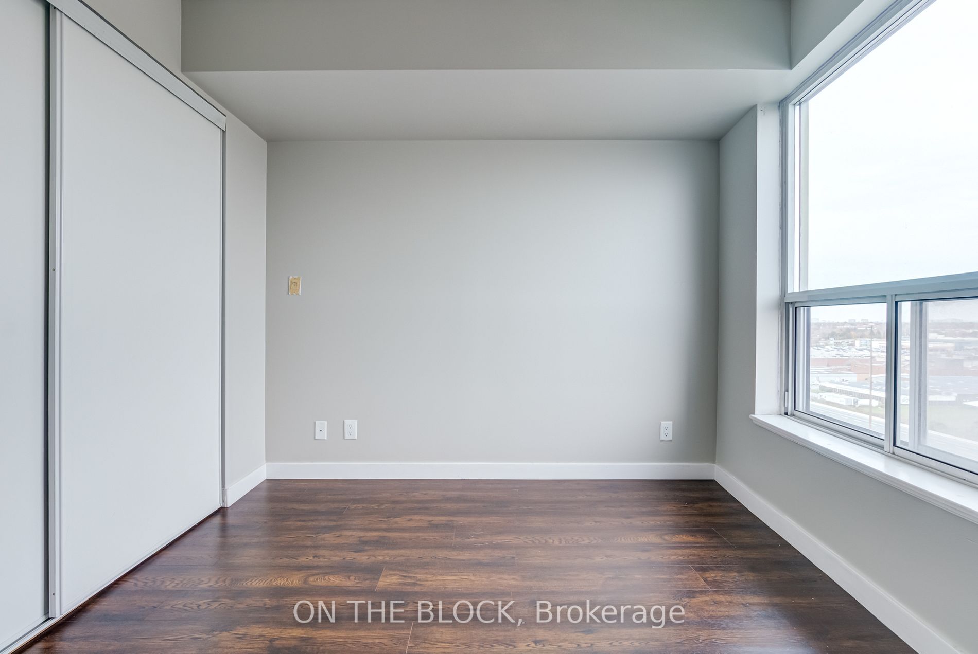 36 Lee Centre Drive, #1502