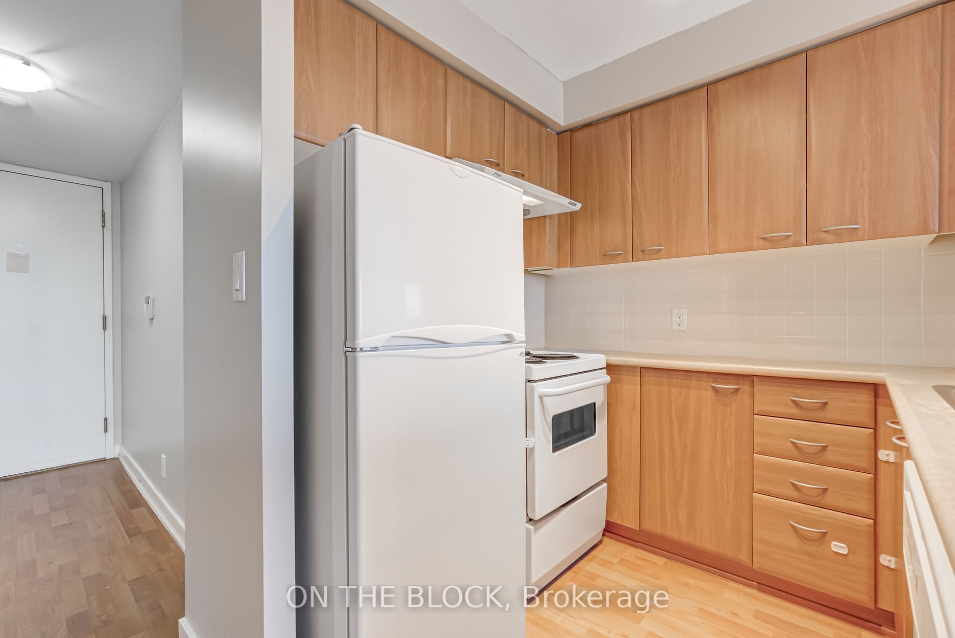 36 Lee Centre Drive, #1502