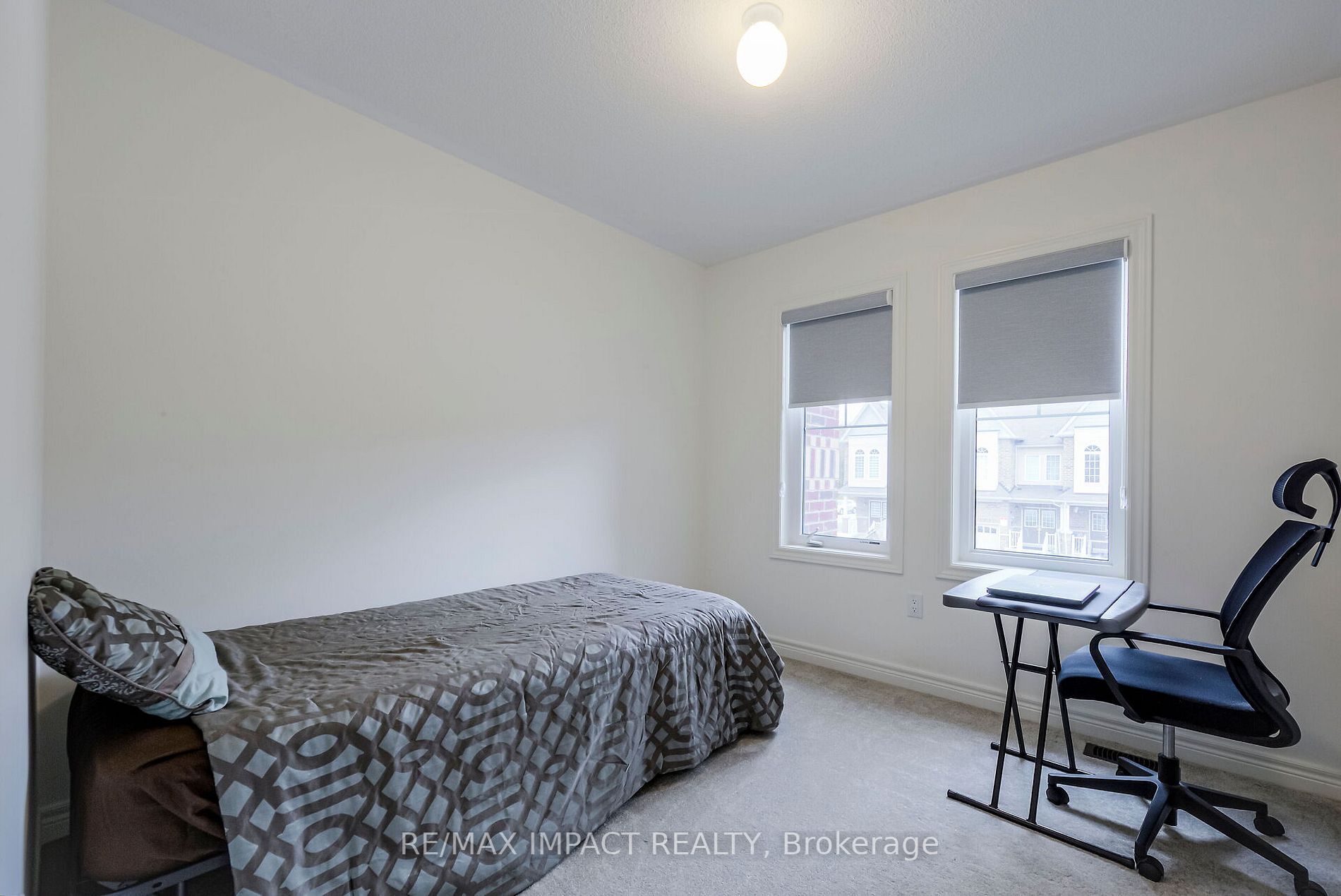 1211 Jim Brewster Circ