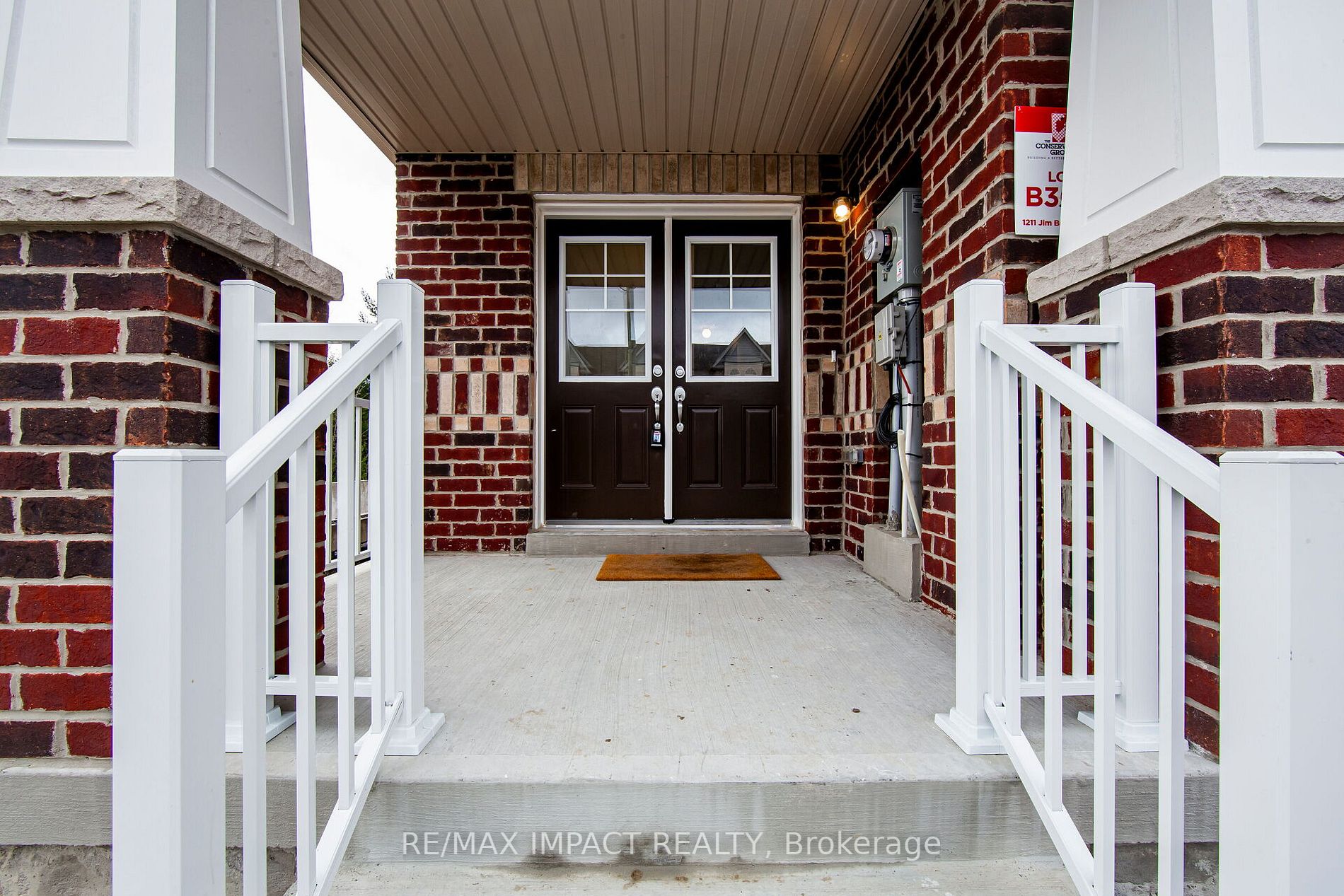 1211 Jim Brewster Circ
