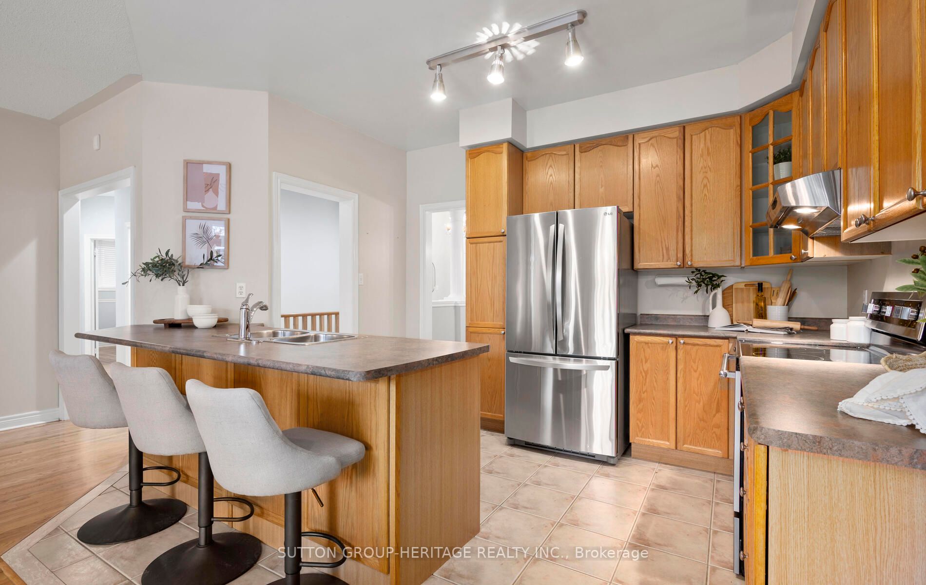 31 Kimberly Dr