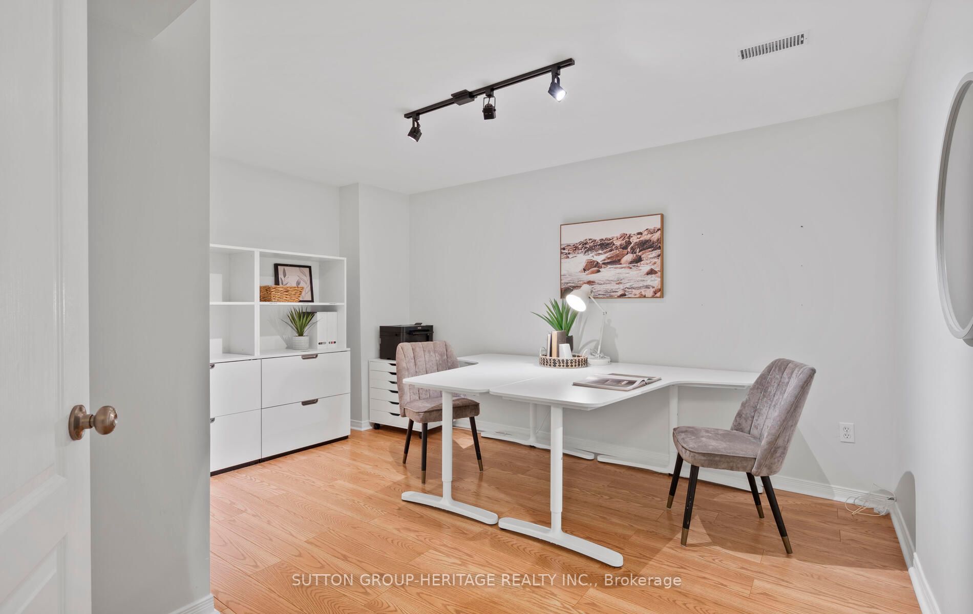 31 Kimberly Dr