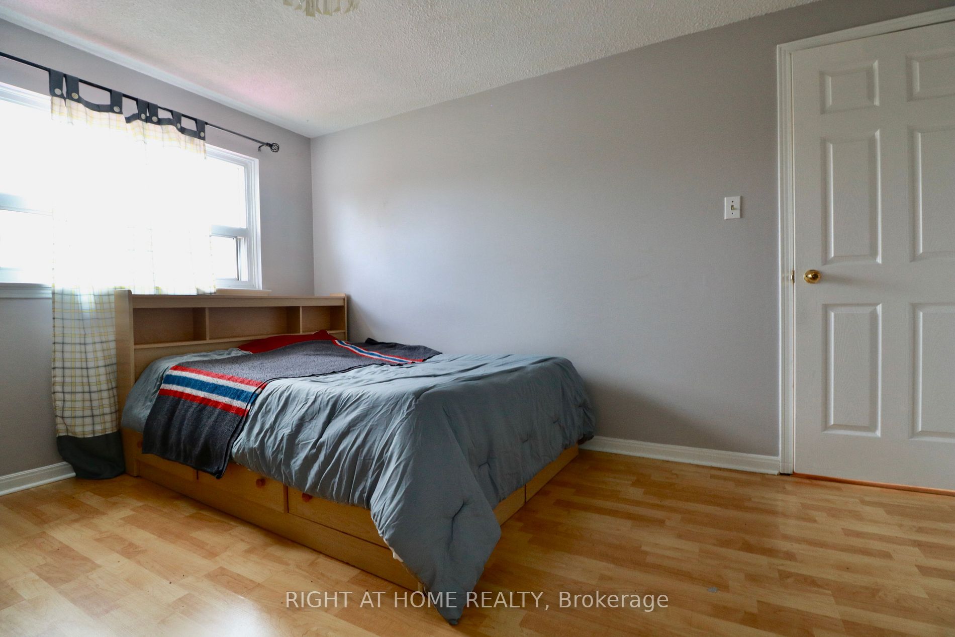 260 Braymore Boulevard