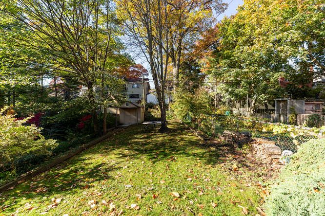 26 Nursewood Rd