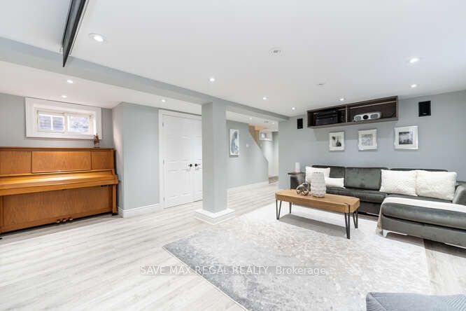 26 Nursewood Rd