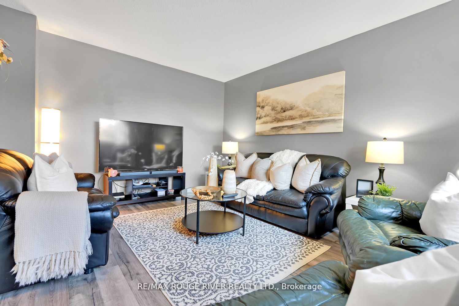 14 Doreen Cres