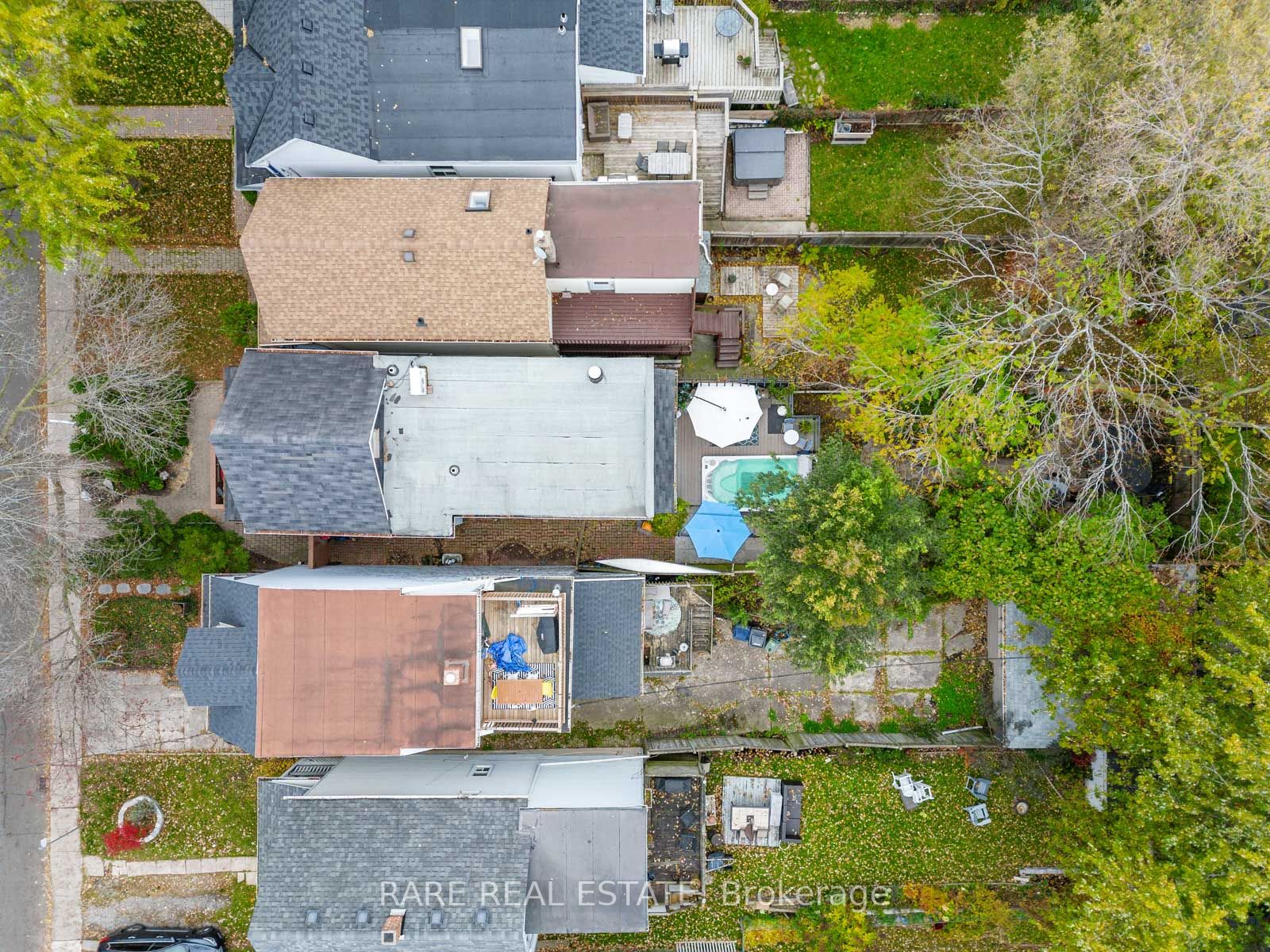 43 Hastings Ave