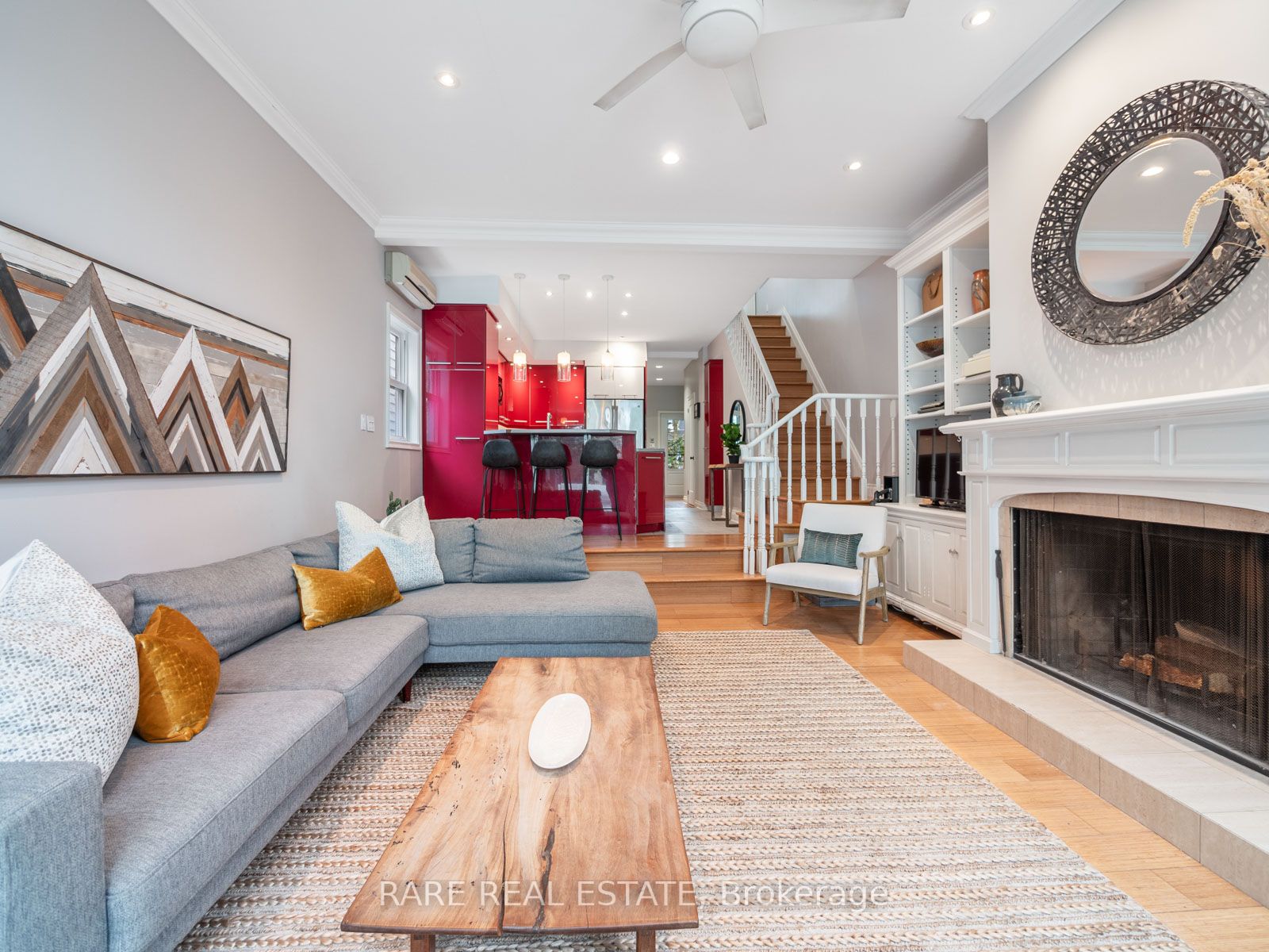 43 Hastings Ave