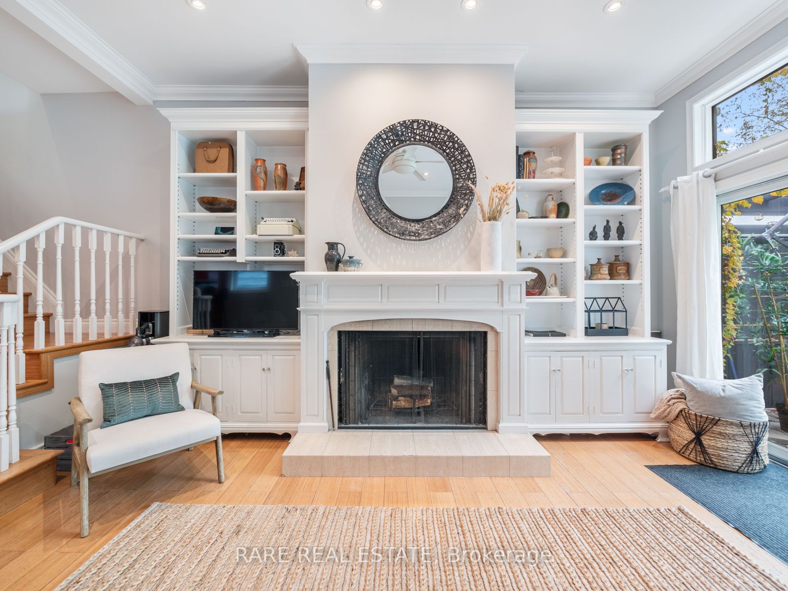 43 Hastings Ave