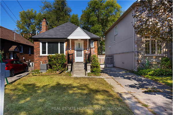 8 Viewbank Rd, Toronto