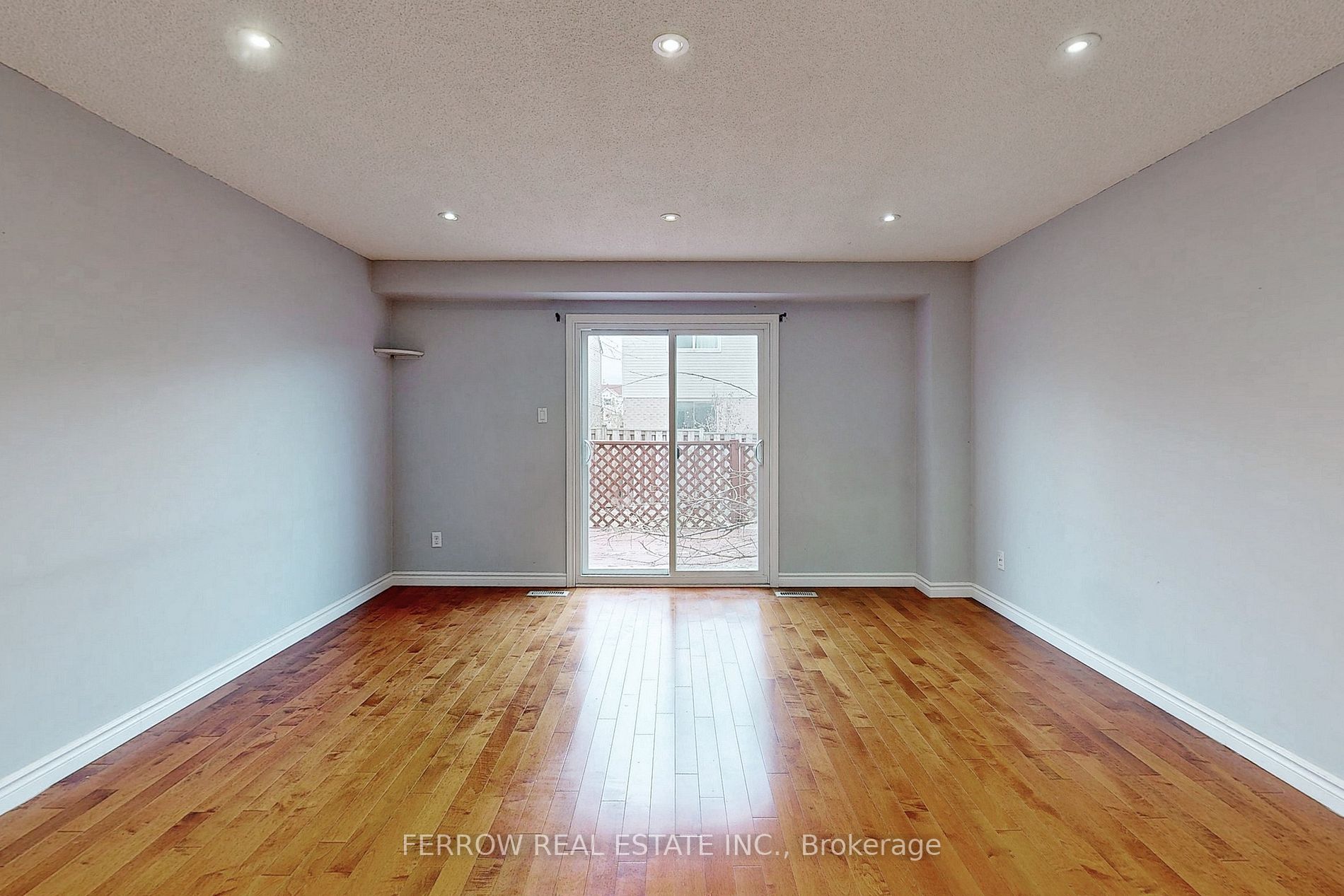 17 Glanvil Cres