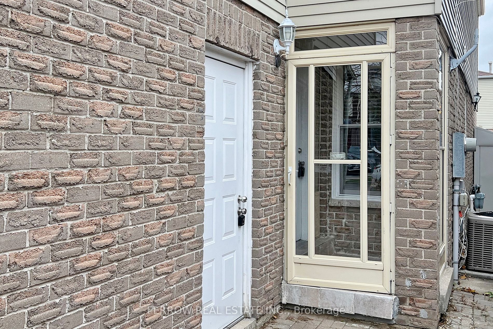17 Glanvil Cres