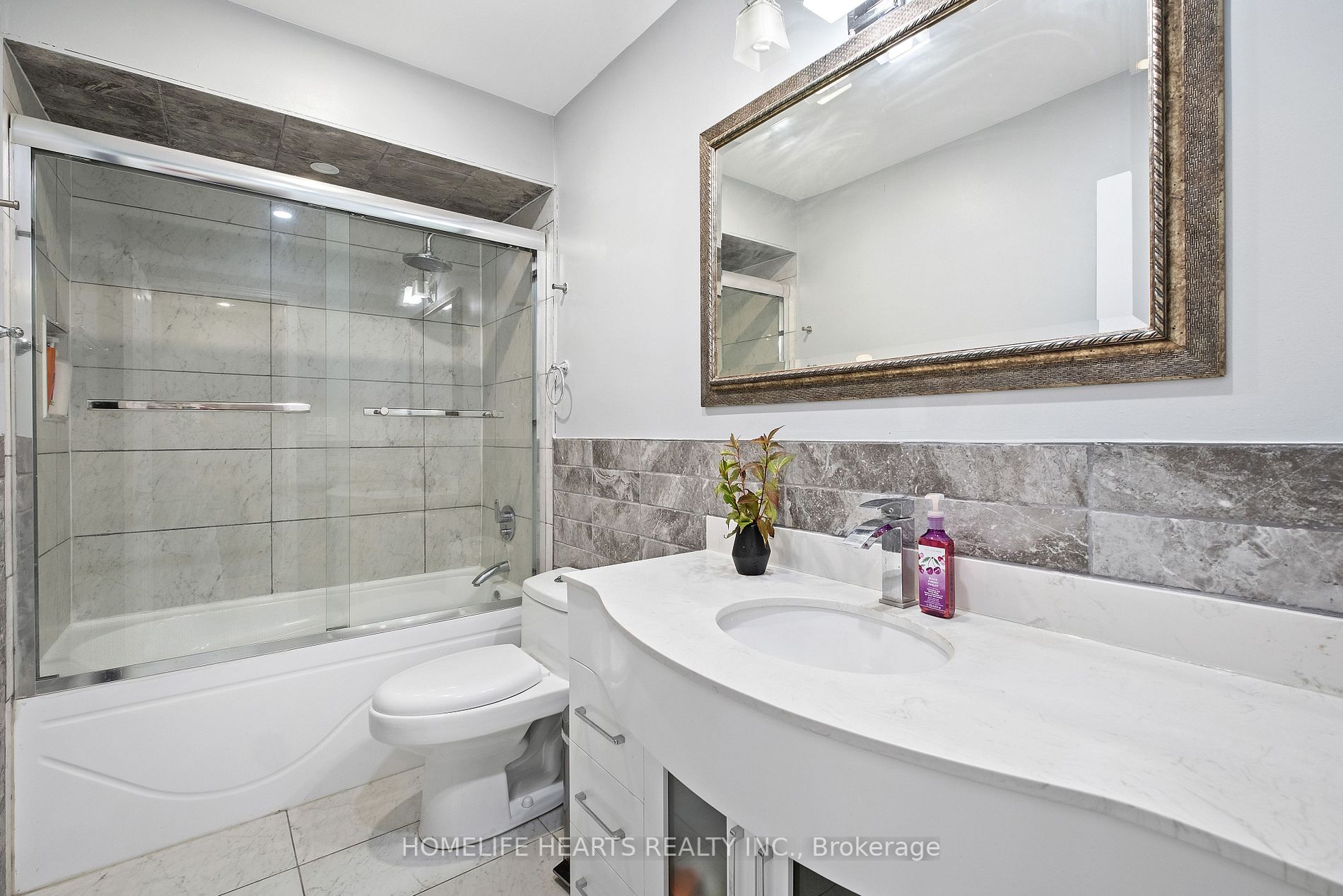 116 Deacon Lane, #20