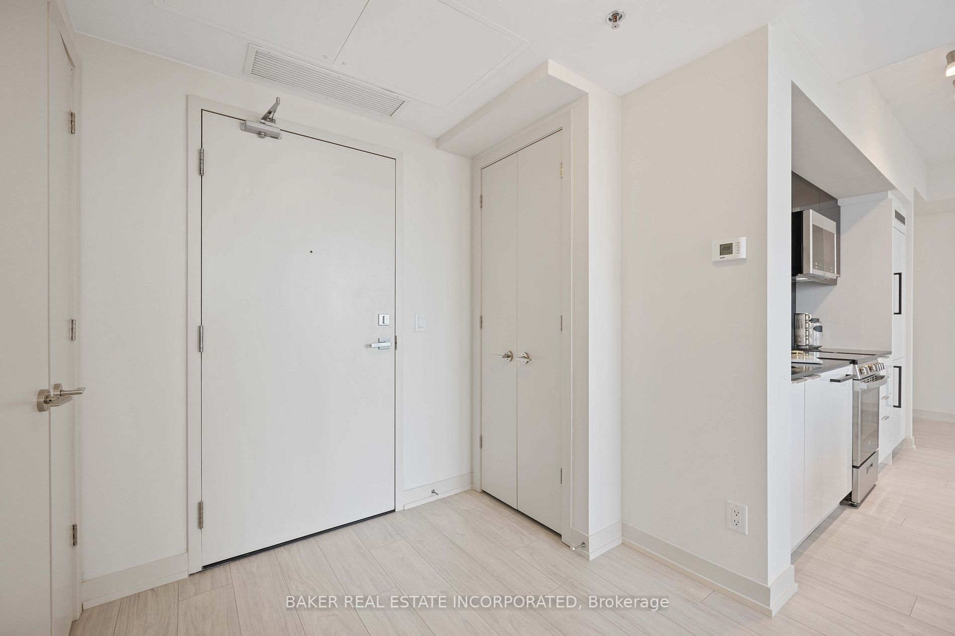 90 Glen Everest Rd, #906