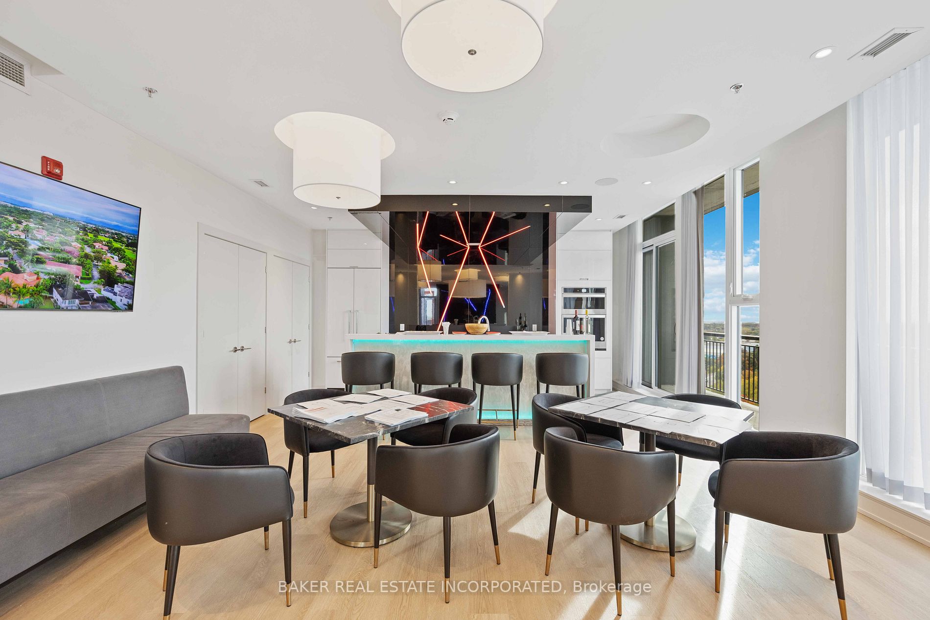 90 Glen Everest Rd, #906