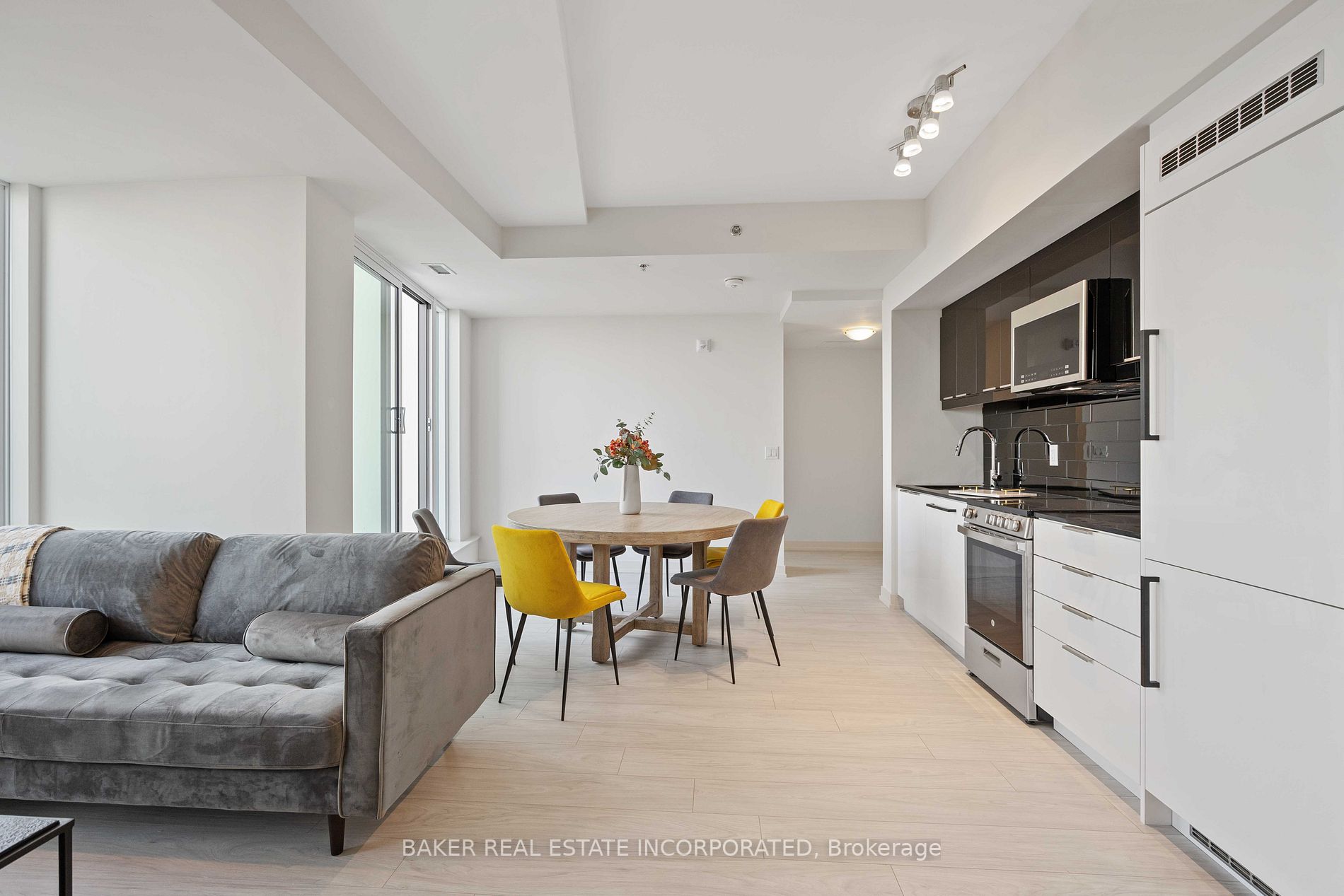90 Glen Everest Rd, #906
