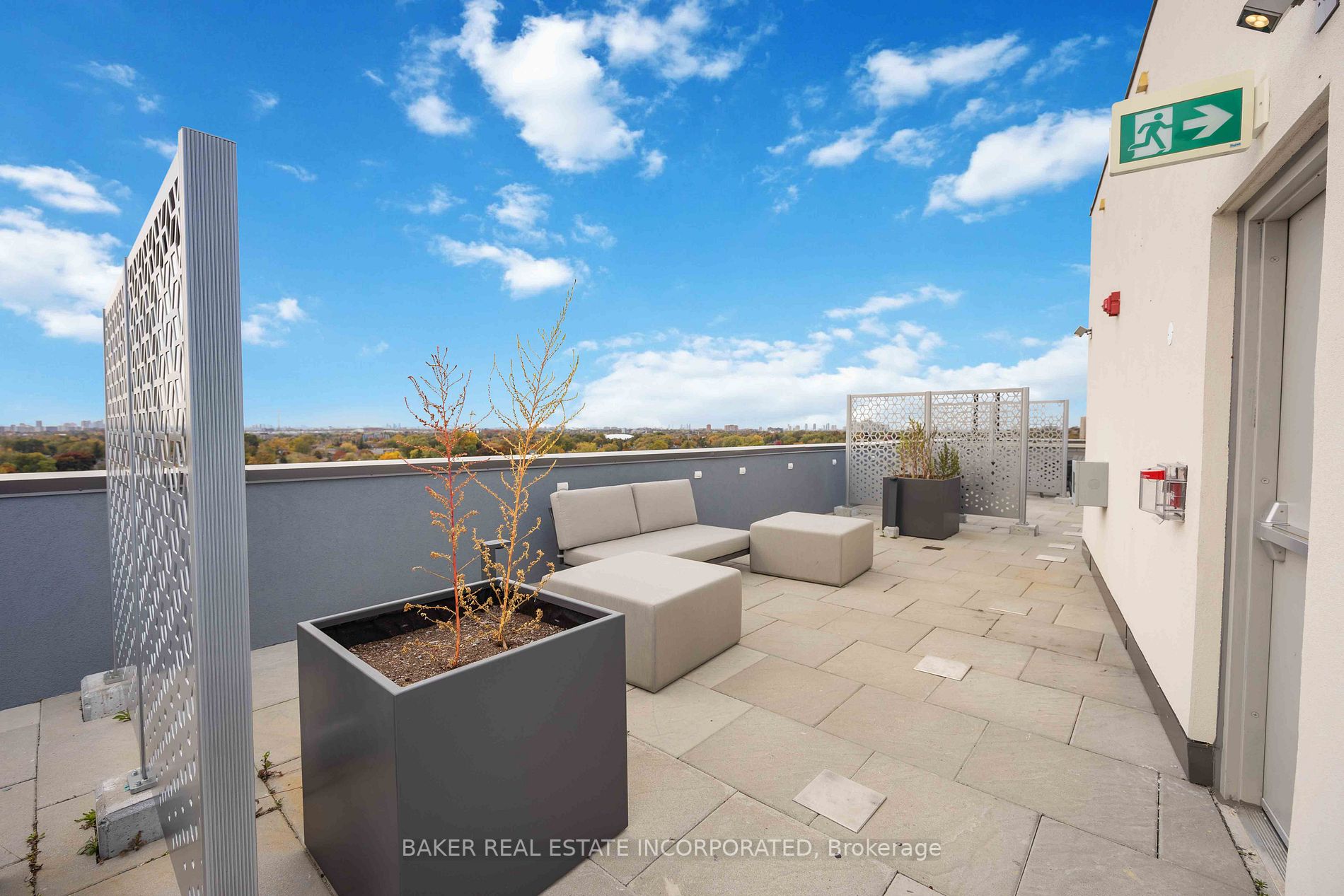 90 Glen Everest Rd, #906
