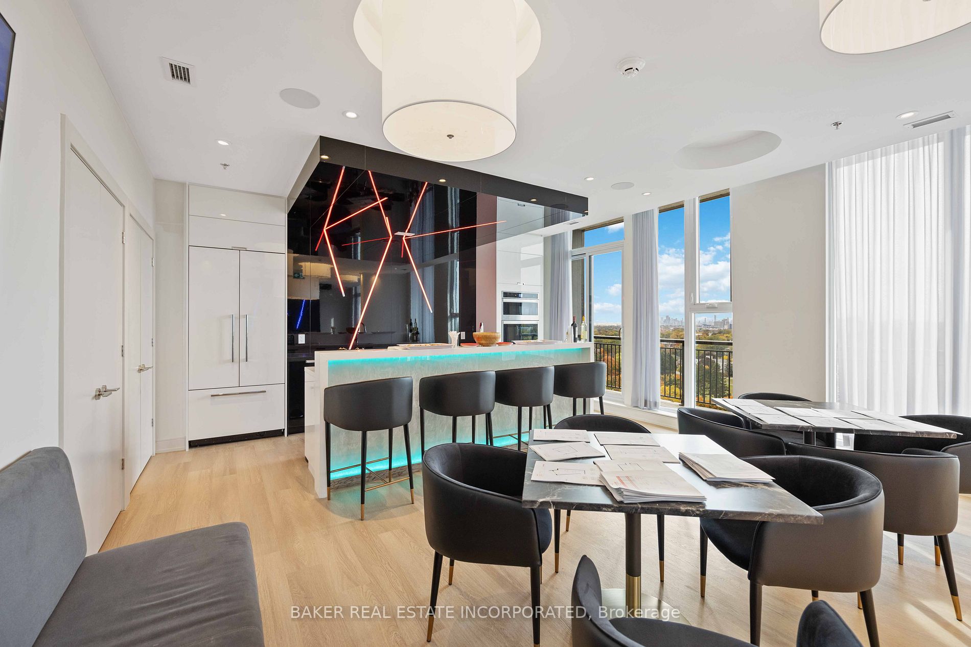 90 Glen Everest Rd, #906