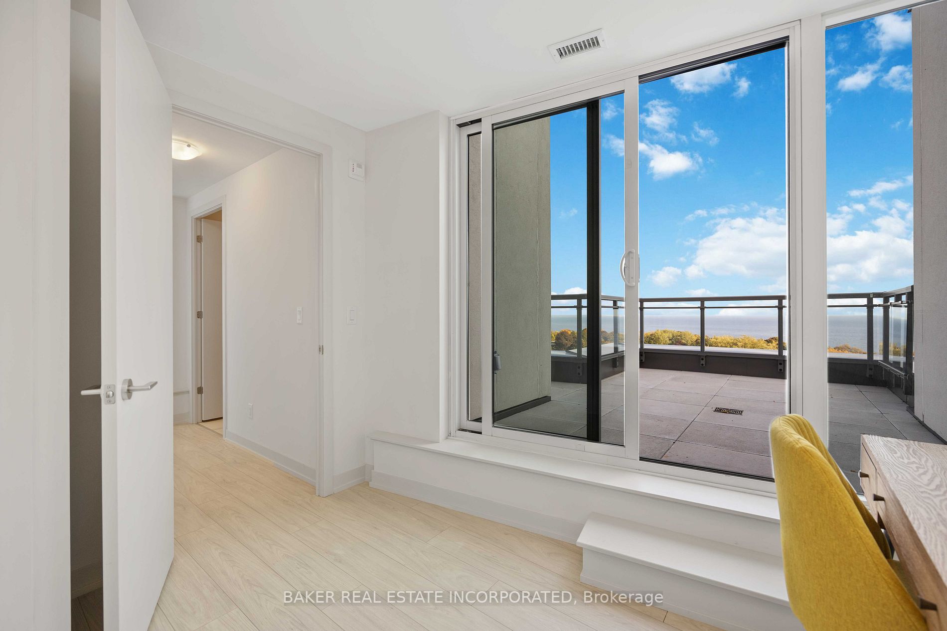 90 Glen Everest Rd, #906
