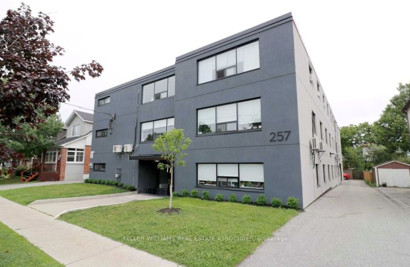 257 Torrens Ave, #304