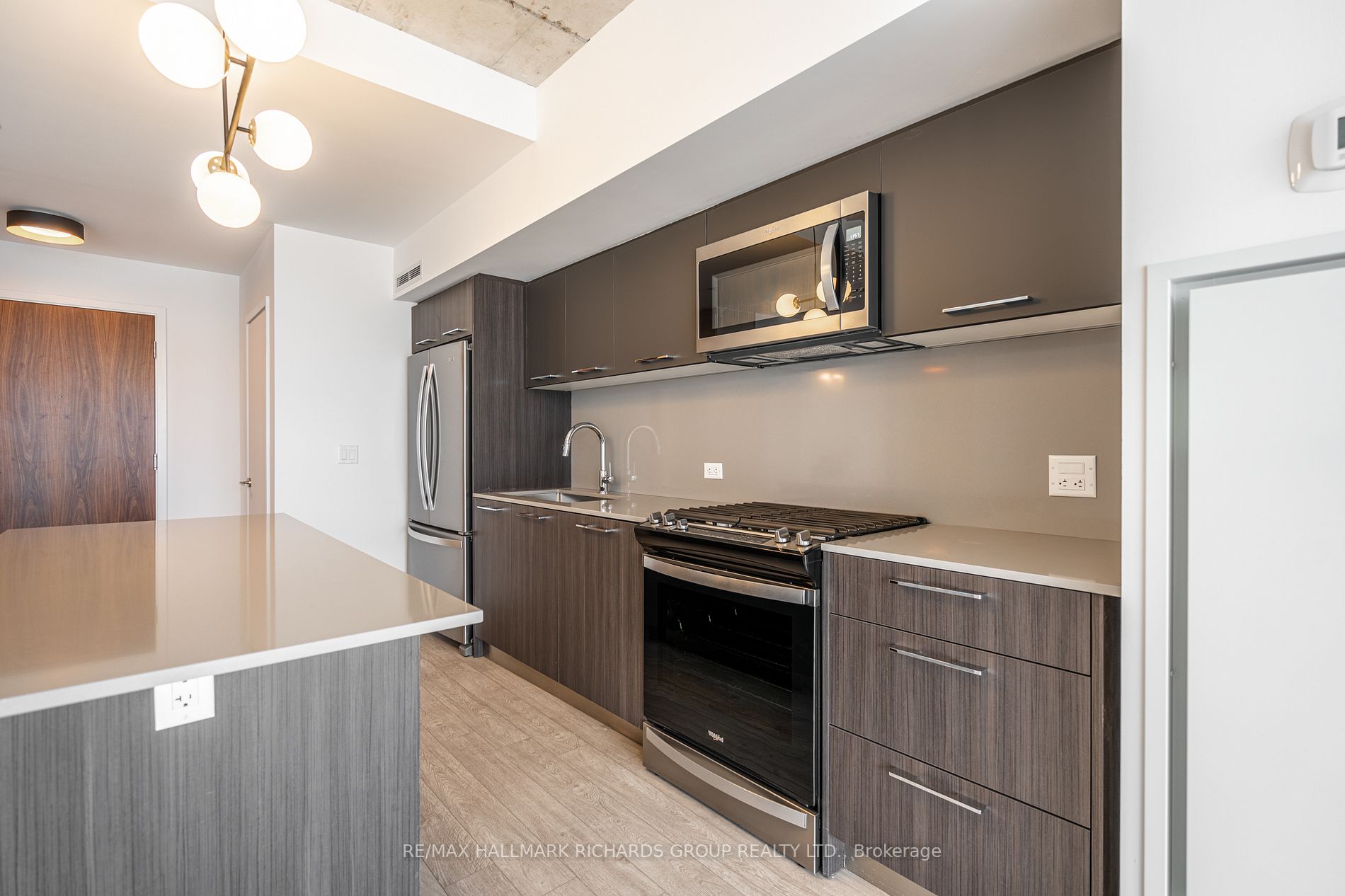 45 Baseball Pl, #1408