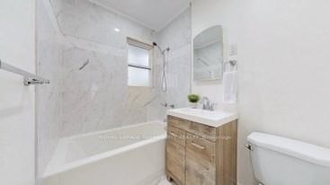 38 Church St S