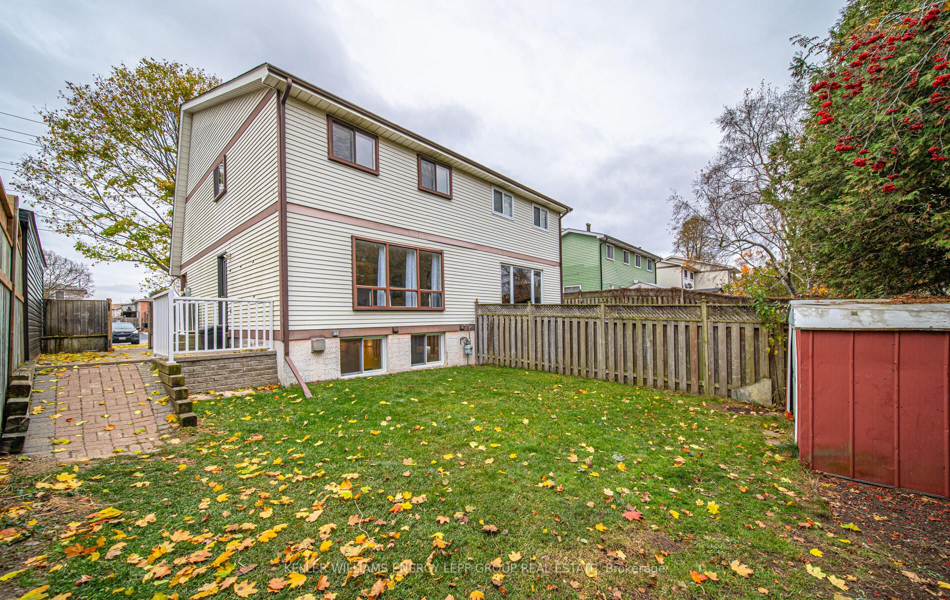 1448 Ritson Rd S